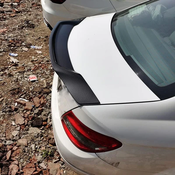 MERC W204 C-CLASS SEDAN R-STYLE CARBON FIBRE ROOF SPOILER - Image 5